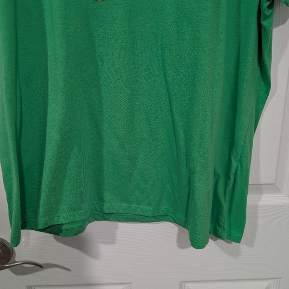 Lane Bryant Bright Green Feeling Lucky Graphic Tee in Size 18/20 (2X) - Picture 5 of 9